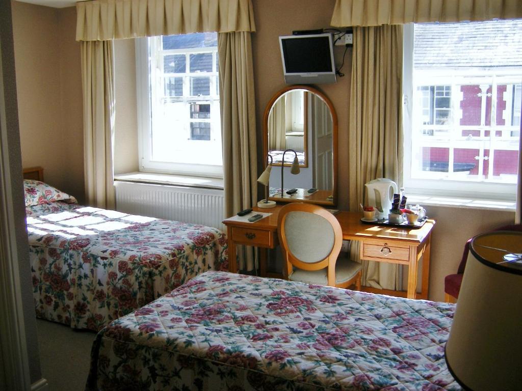 The Kings Head Hotel Abergavenny Bilik gambar